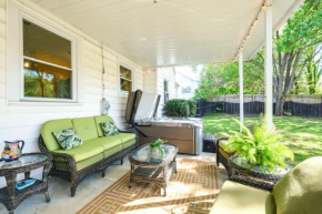 Colorful Roanoke Vacation Rental with Hot Tub!